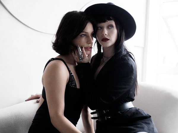 Découvrez la boutique en ligne pour des salopettes stylées !